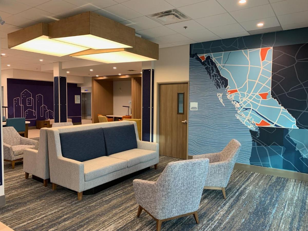 Holiday Inn Express & Suites - Courtenay - Comox By Ihg Extérieur photo