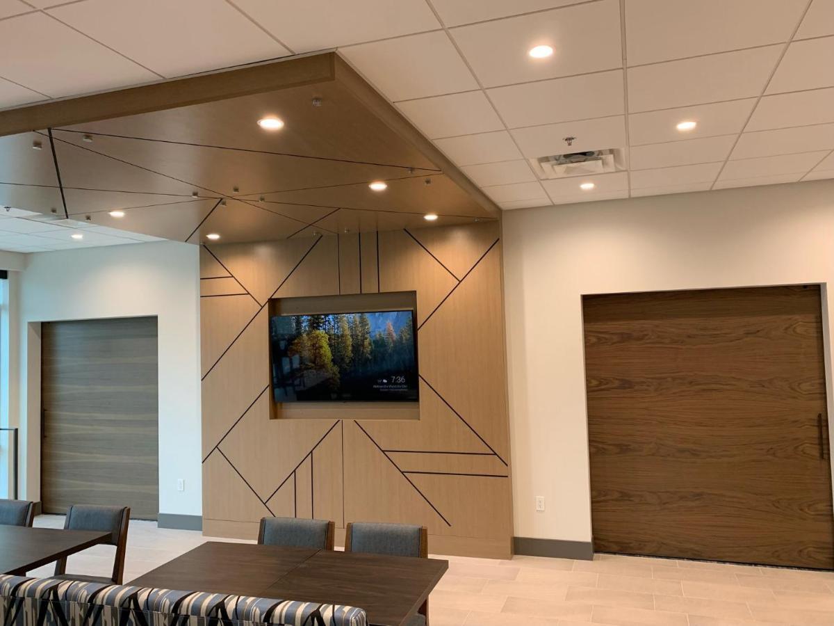 Holiday Inn Express & Suites - Courtenay - Comox By Ihg Extérieur photo